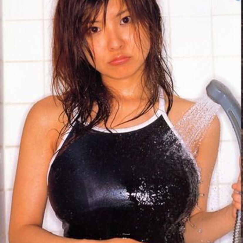 もう30歳！Ｈカップグラドル【花井美理】のエロすぎるペイントヌード