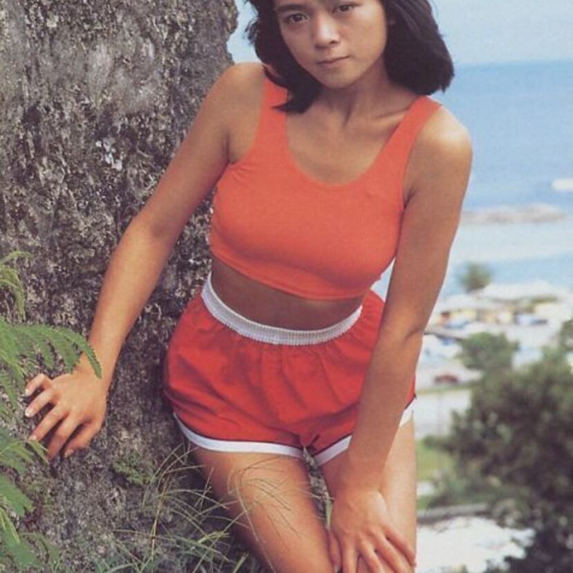 美少女・秋元ともみ☆思い出の写真集