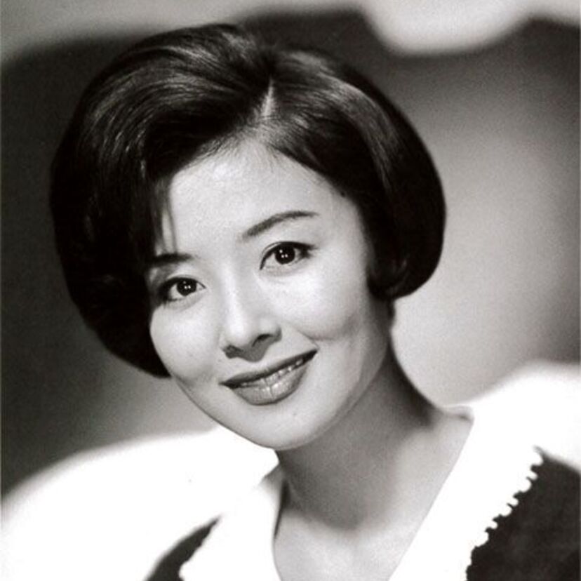 東宝特撮女優コレクション 星由里子（ほし ゆりこ) 「世界大戦争」「モスラ対ゴジラ」「三大怪獣 地球最大の決戦」