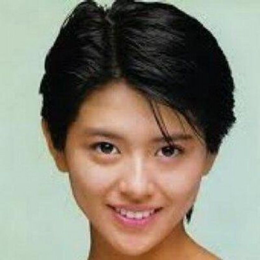 やっぱりカワイイ80年代前半のキョンキョン。デビューから「なんてったってアイドル」になる前の小泉今日子をチェック！