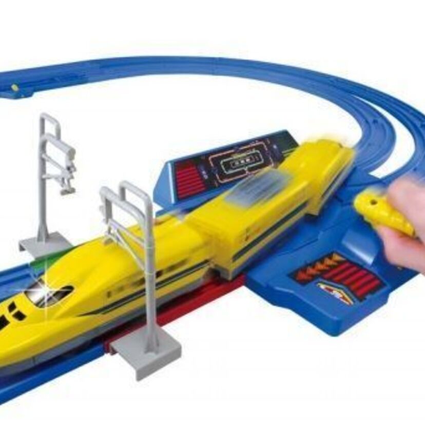 通常の2倍のスピードで走行！プラレール史上最速の「ドクターイエロー」が登場！！