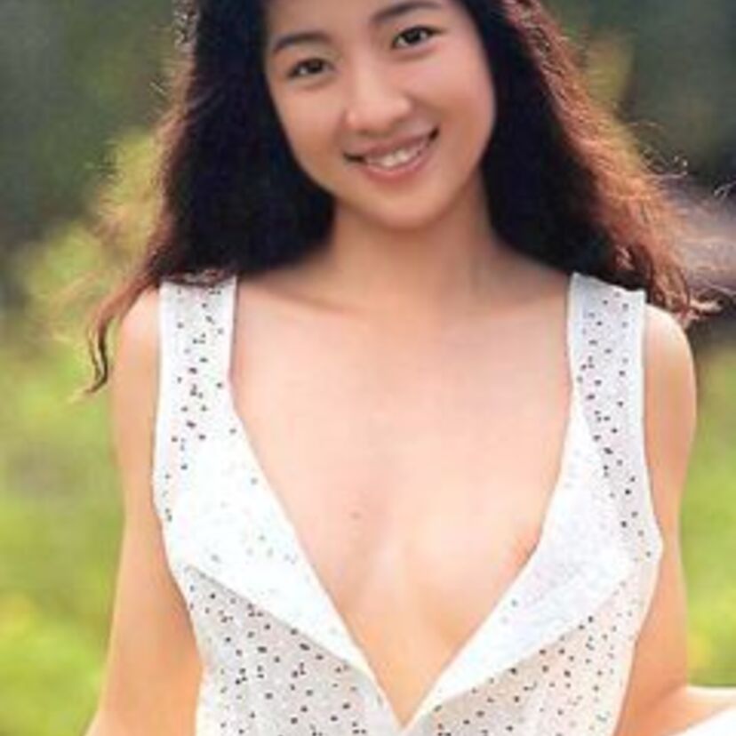 【七瀬なつみ】身体が細いのに巨乳のくびれフルヌード