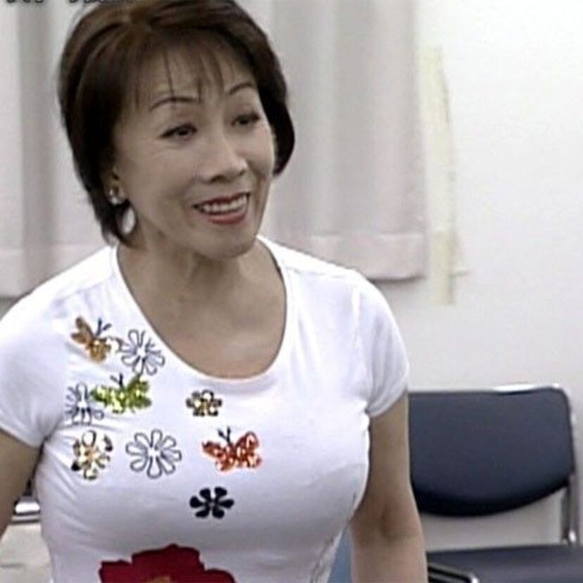 【着衣巨乳】熟女芸能人のヌードよりエロい画像