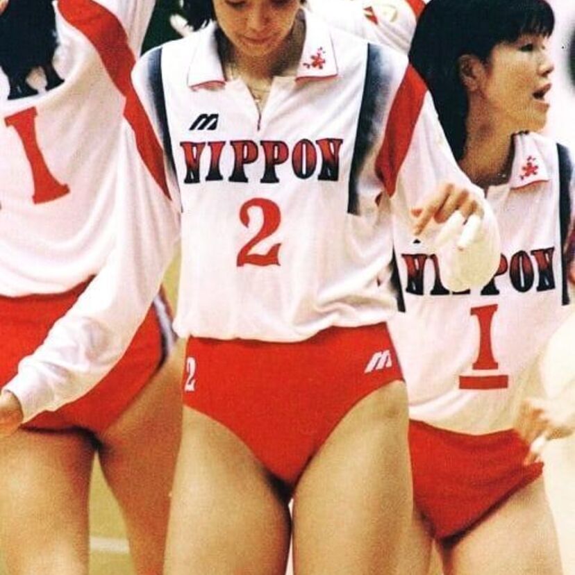 女子バレーボール選手からタレントに転向した有名人！！