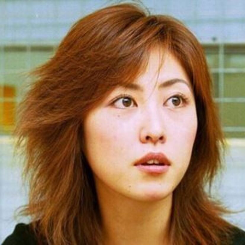 90年代のグラビアアイドル『桜庭あつこ』！引退から8年現在は何してる？！