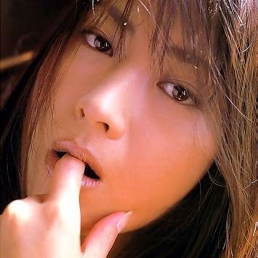 【若菜瀬奈】1990年代後半を代表するAV女優！経歴やエピソード・代表作など