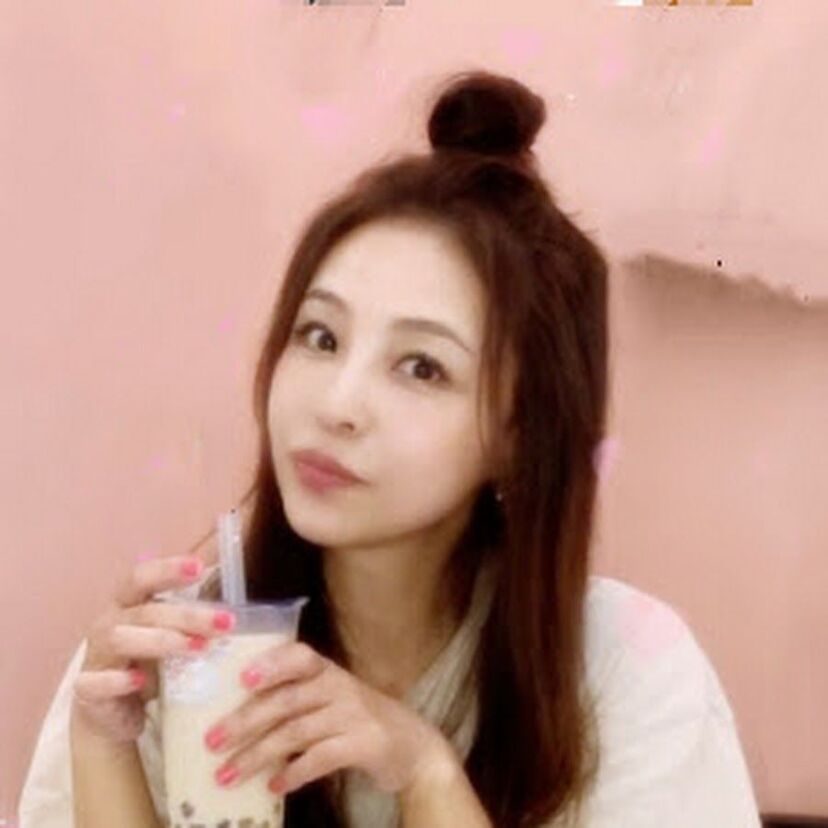 インリンがYoutubeで人妻風グラビア撮影の様子を公開！「インリンちゃんねる」