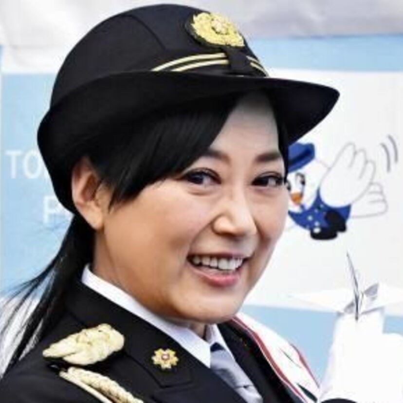 「スケバン刑事」からの転身！？女優・大西結花（53）が一日警察署長に任命される！！