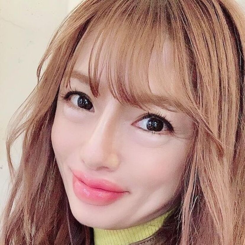 成人式に2度出席して話題となった！安西ひろこが43歳の誕生日を迎える！！