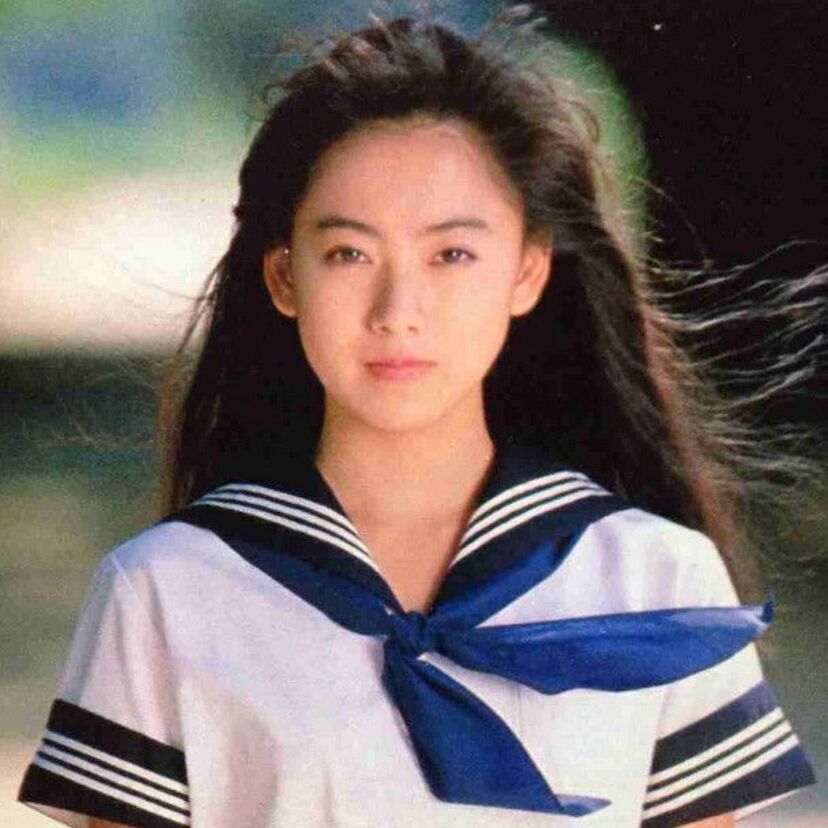 桜井幸子さんの懐かしい１０代の活躍を振り返ります。デビュー前オーディションからＣＭとドラマデビュー作品、水着中心のグラビア活動まで。