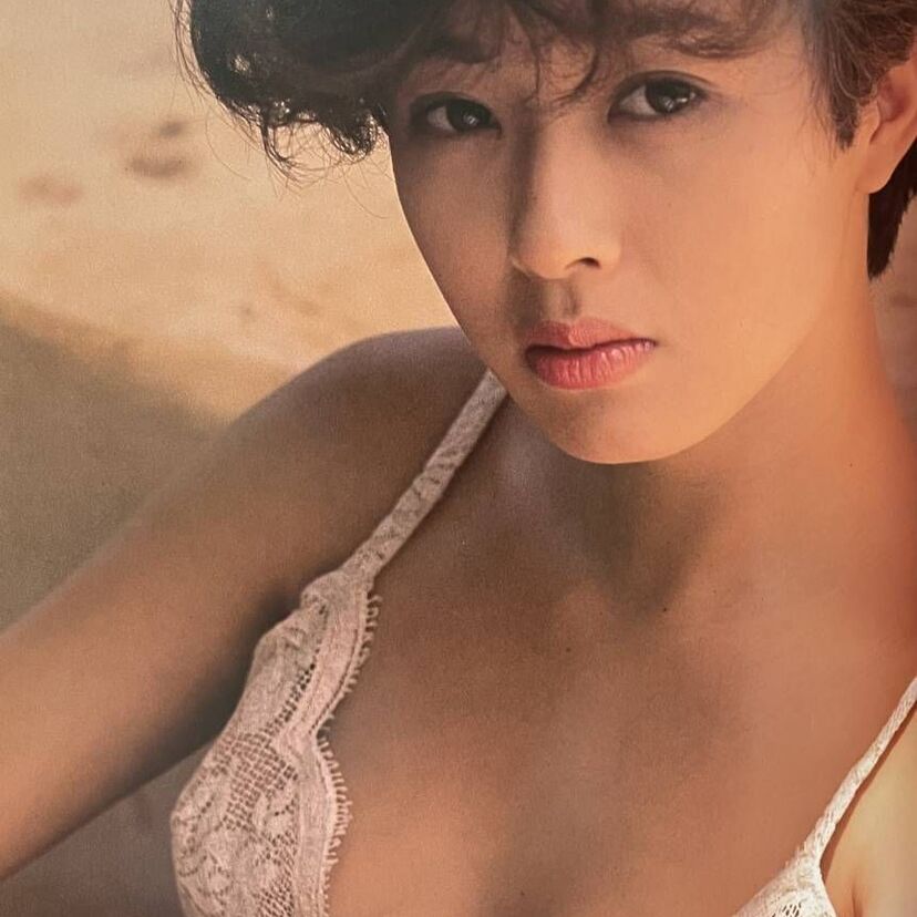 【小松千春】1990年代に登場しモデル・女優としてご活躍！MUTEKIでの鮮烈デビューなども振り返る！