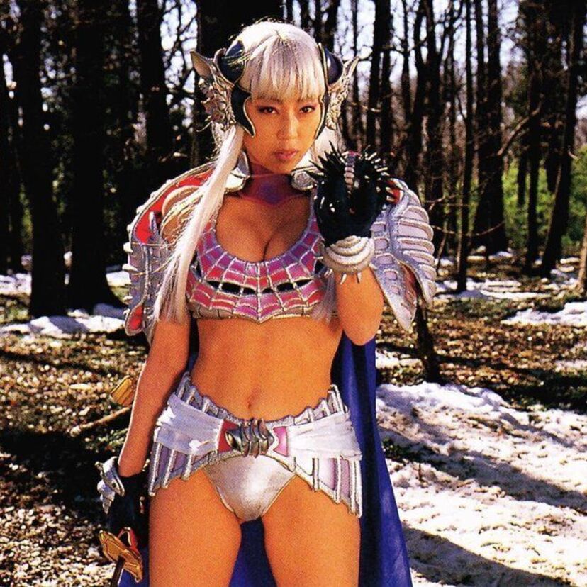 【水谷ケイ】エッチなお姉さんとして多くのミドルエッジ男子を魅了！その爆乳バストや官能シーンなどもプレイバック！