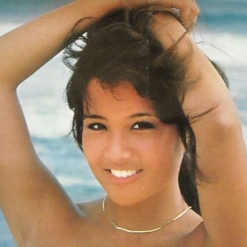 ステファニー（カネボウ水着モデル）は、ロック歌手もやっていた！