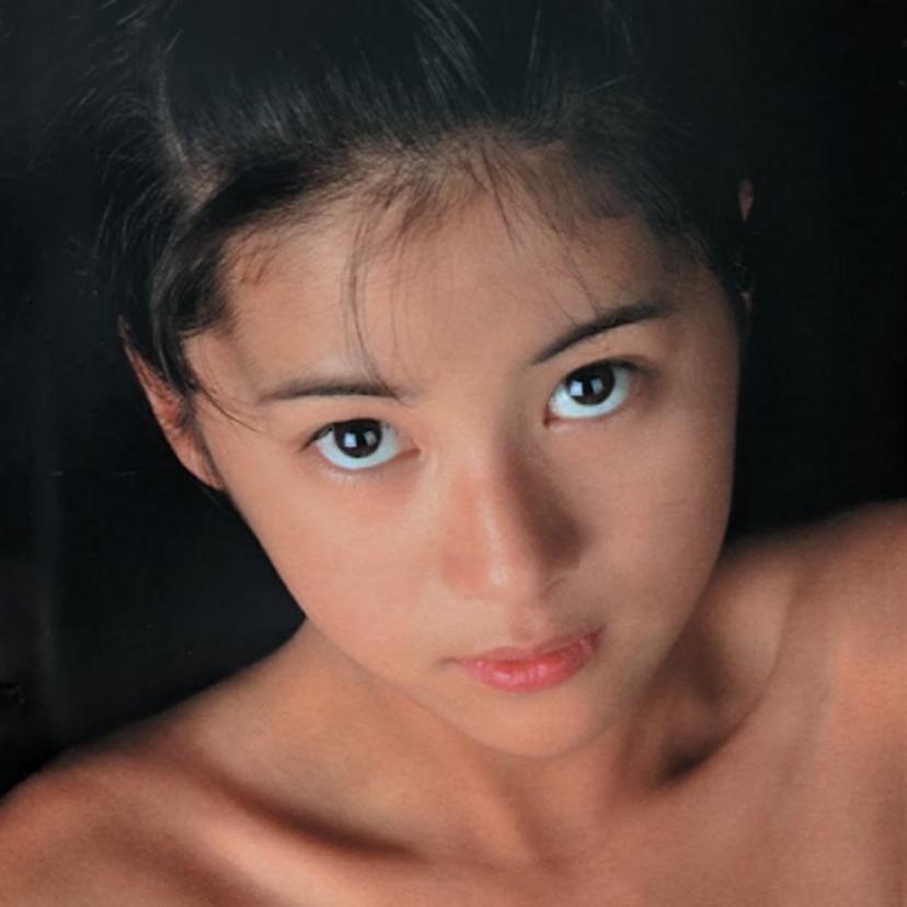 昔はセーフ？僅か13歳でトップレス・グラビアに挑戦した『安田良子』覚えてる？！