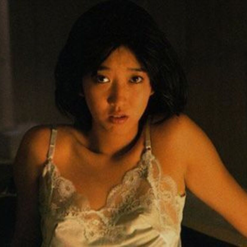 【春やすこ】漫才ブームでアイドル的人気だった芸人のグラビアとマル秘画像を振り返る