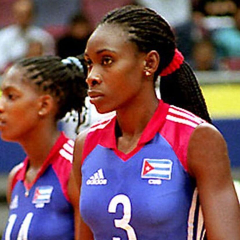 【女子バレーボール】ミレーヤ・ルイス、垂直跳び1m超のジャンプ力でキューバの五輪3連覇に貢献した史上No1アタッカー