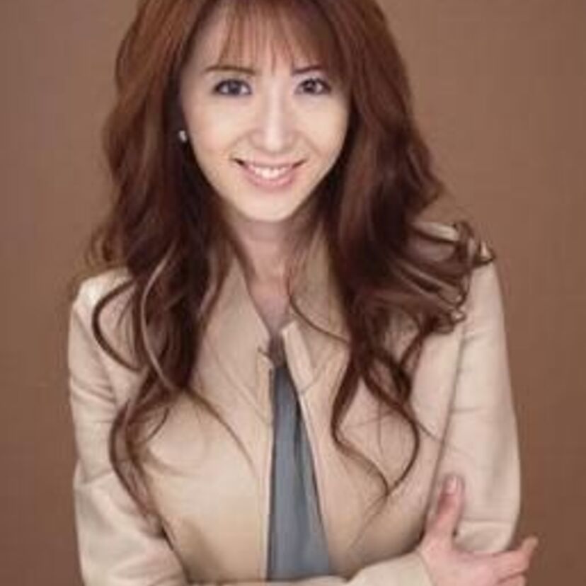 ＡＶ界からタレントへ・・・飯島愛を画像で振り返る